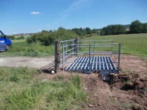 Weideroste Cattle Grid Viehroste (7) Viehgitter Montage von Weiderosten Cattle Grid