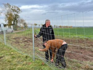 Zaunbau Nordharz mit Hochleistungsgeflecht