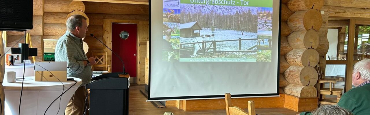 Zaunbauschulungen für Zoo - Tierpark - Forstamt - Wildtierhalter